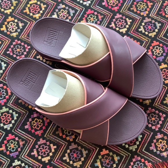 NWT Fitflop Lulu criss-cross slides size 8 - available until July 15 - Picture 2 of 10